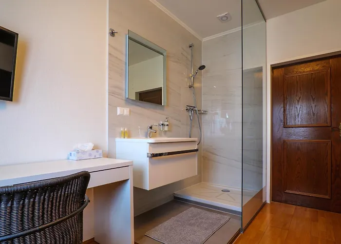 Flataid Gaestehaus Graschi - Gutes Und Guenstiges Einzelzimmer - Steinbergstrasse Appartamento